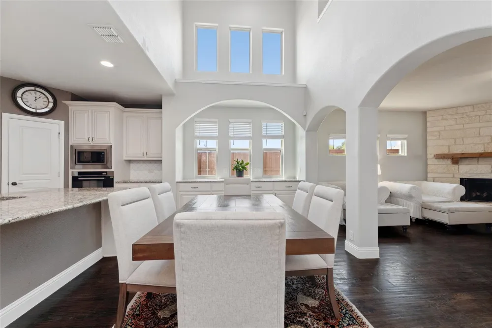 916 Marion Farm Rd Little Elm, TX 75068