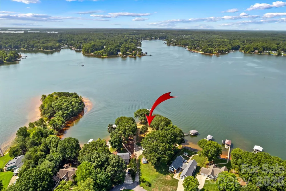 7152 Channelview Drive Sherrills Ford, NC 28673