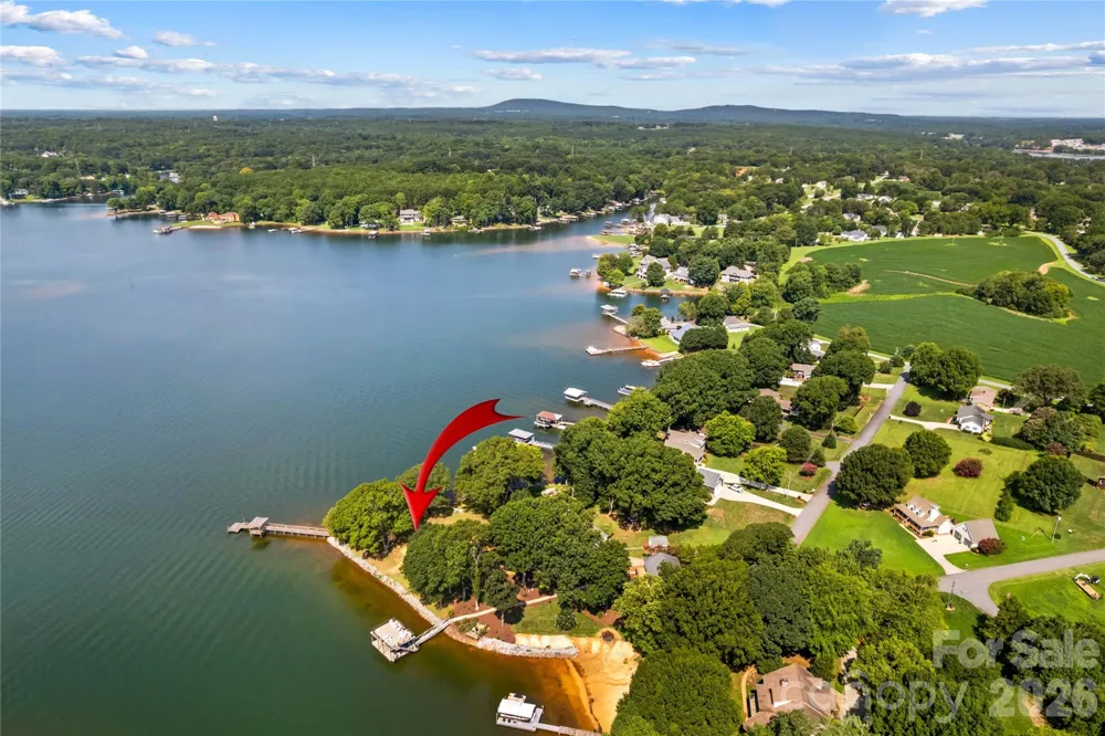 7152 Channelview Drive Sherrills Ford, NC 28673