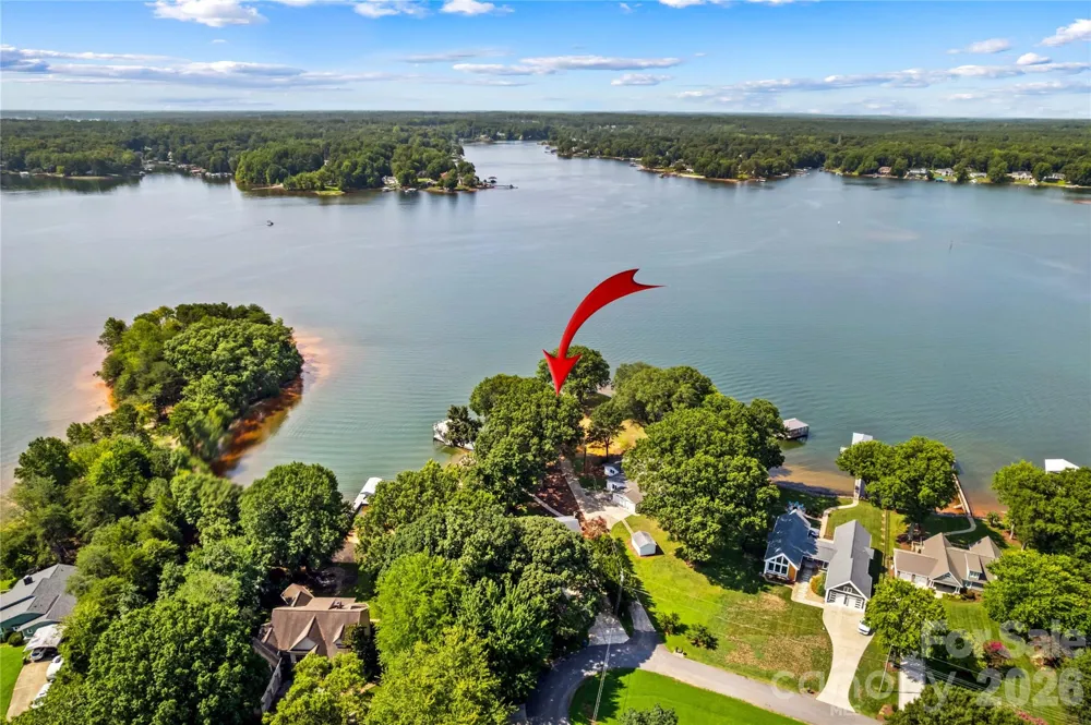 7152 Channelview Drive Sherrills Ford, NC 28673