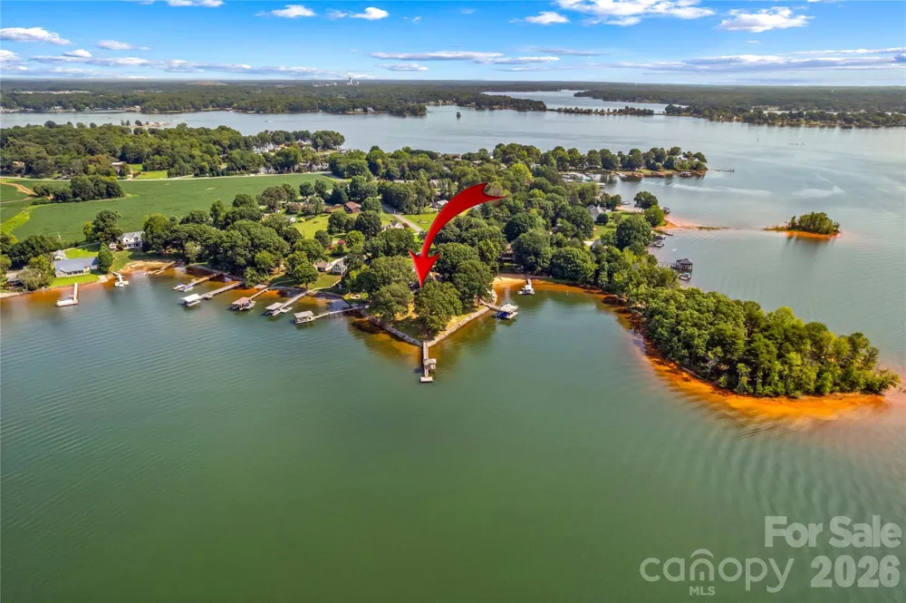 7152 Channelview Drive Sherrills Ford, NC 28673
