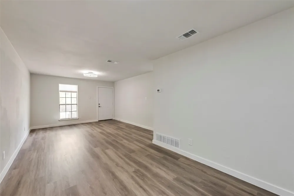 1000 S Mary Street Arlington, TX 76010