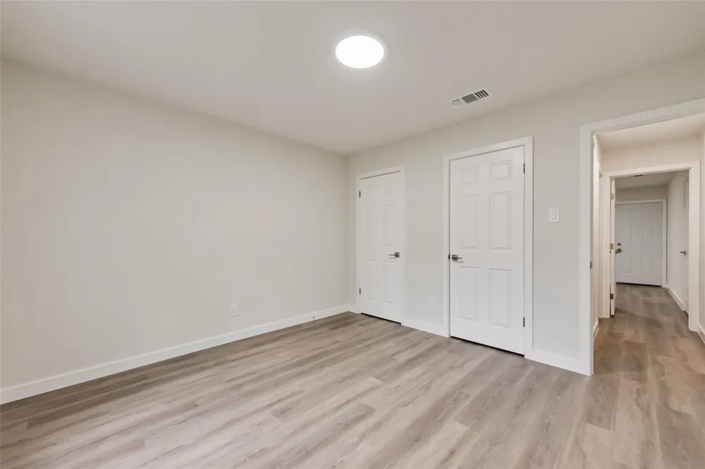 1000 S Mary Street Arlington, TX 76010