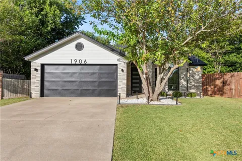 1906 Sumac Drive