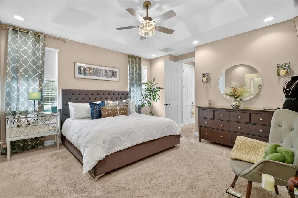 1105 EAGLE RUN WAY Ocoee, FL 34761