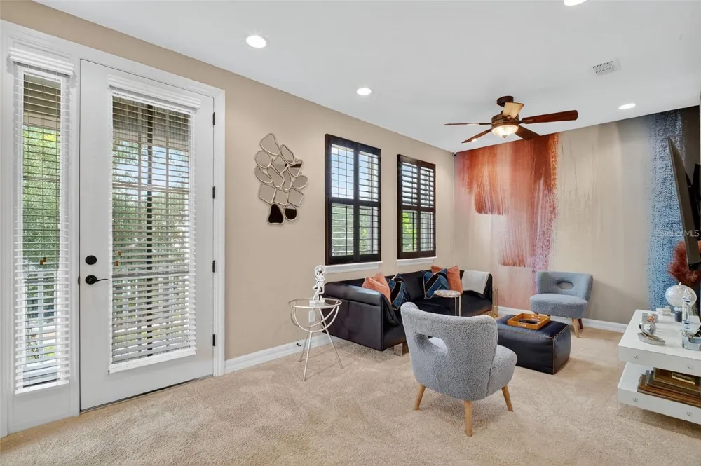 1105 EAGLE RUN WAY Ocoee, FL 34761