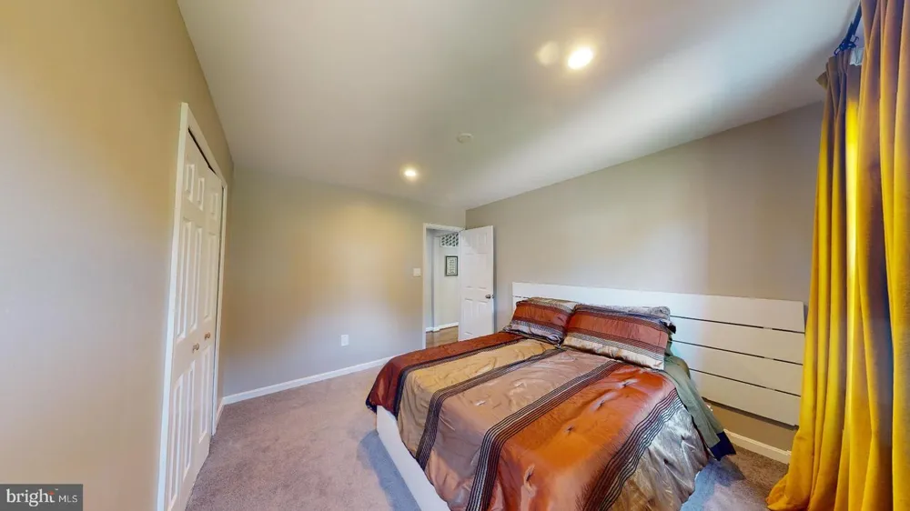7628 CHANCELLOR WAY Springfield, VA 22153