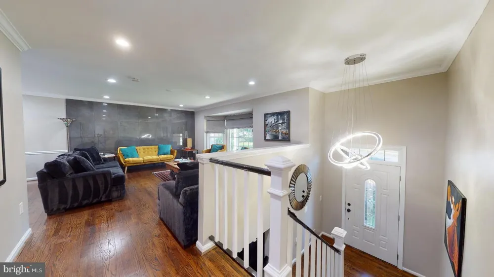 7628 CHANCELLOR WAY Springfield, VA 22153