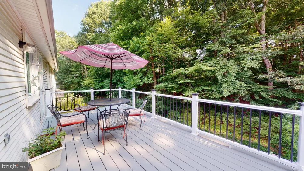 7628 CHANCELLOR WAY Springfield, VA 22153