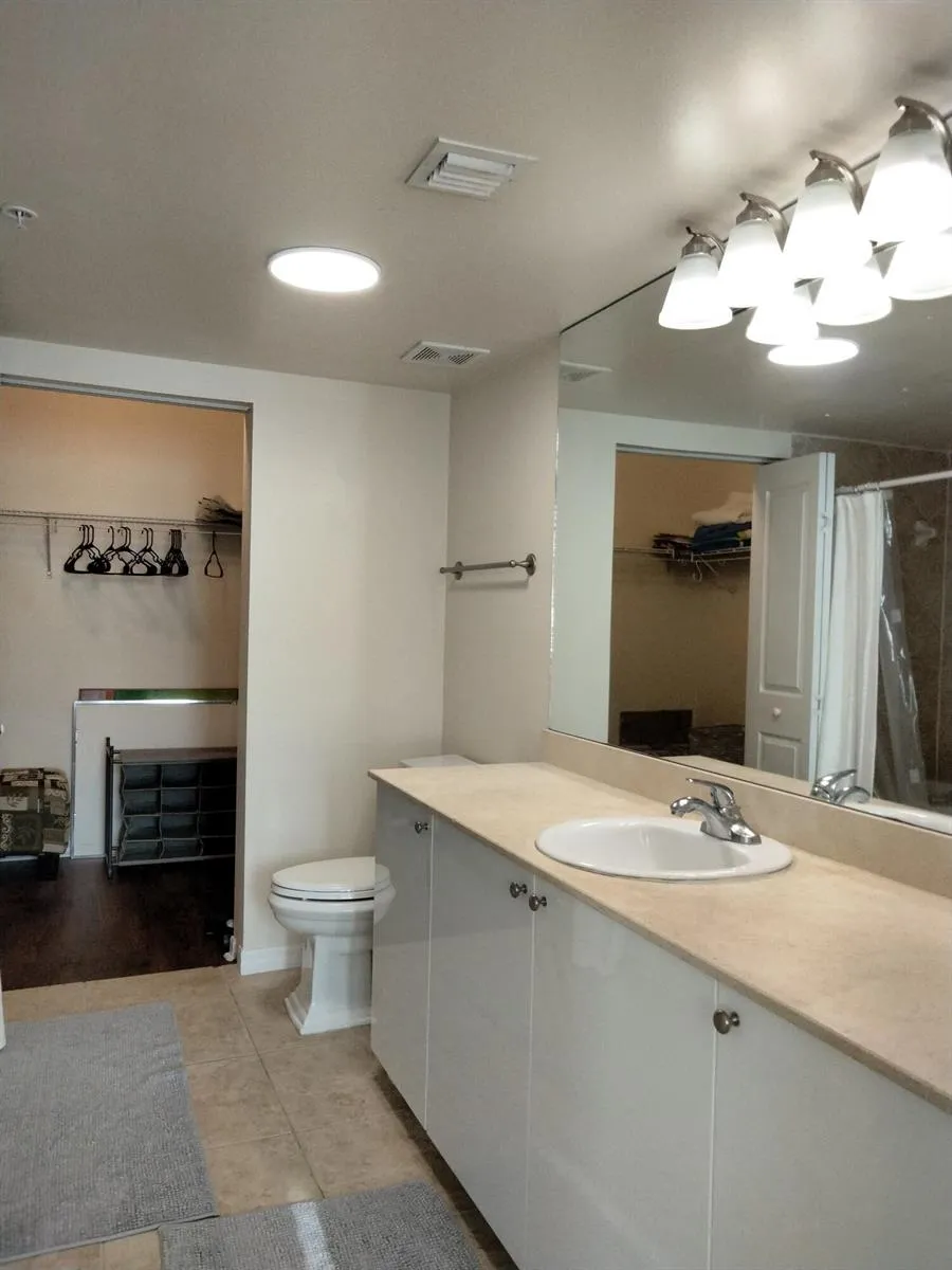 600 S Dixie Highway #723 West Palm Beach, FL 33401