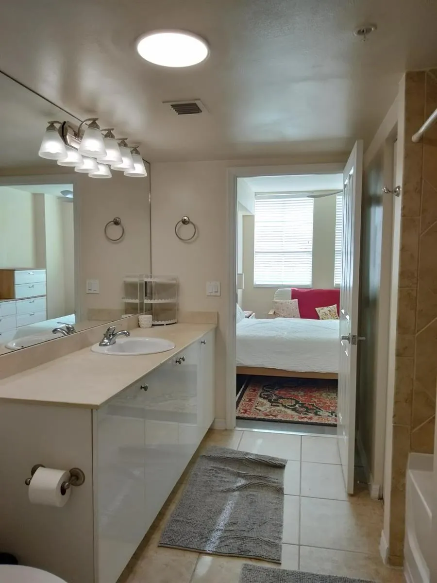600 S Dixie Highway #723 West Palm Beach, FL 33401