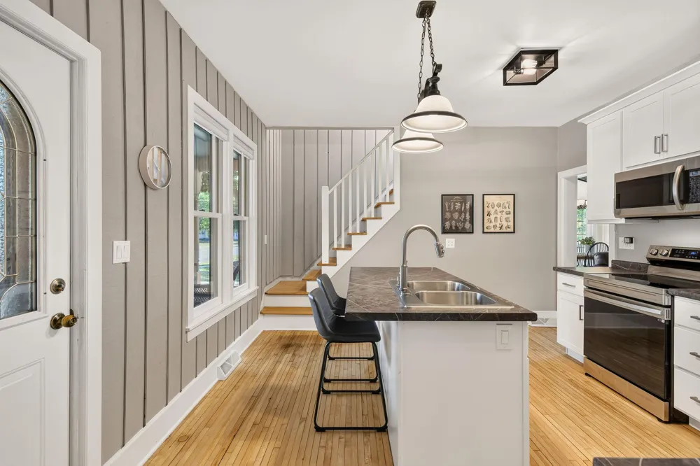 1221 10th Street E Menomonie, WI 54751