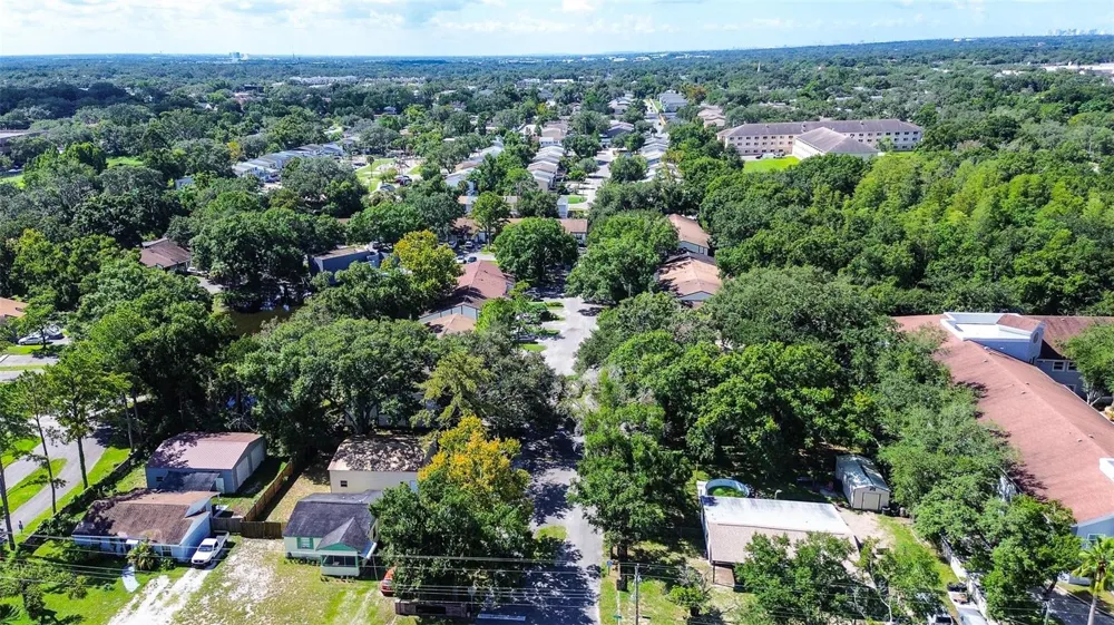 10306 COUNCILS WAY Temple Terrace, FL 33617