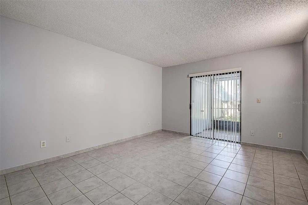 10306 COUNCILS WAY Temple Terrace, FL 33617