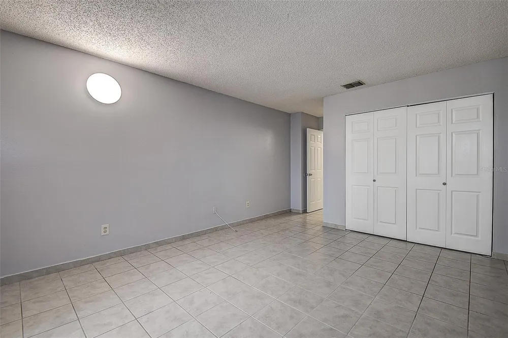 10306 COUNCILS WAY Temple Terrace, FL 33617