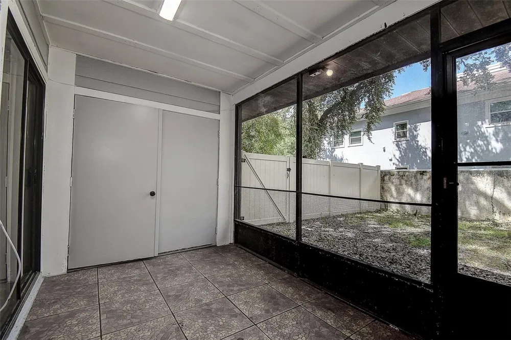 10306 COUNCILS WAY Temple Terrace, FL 33617