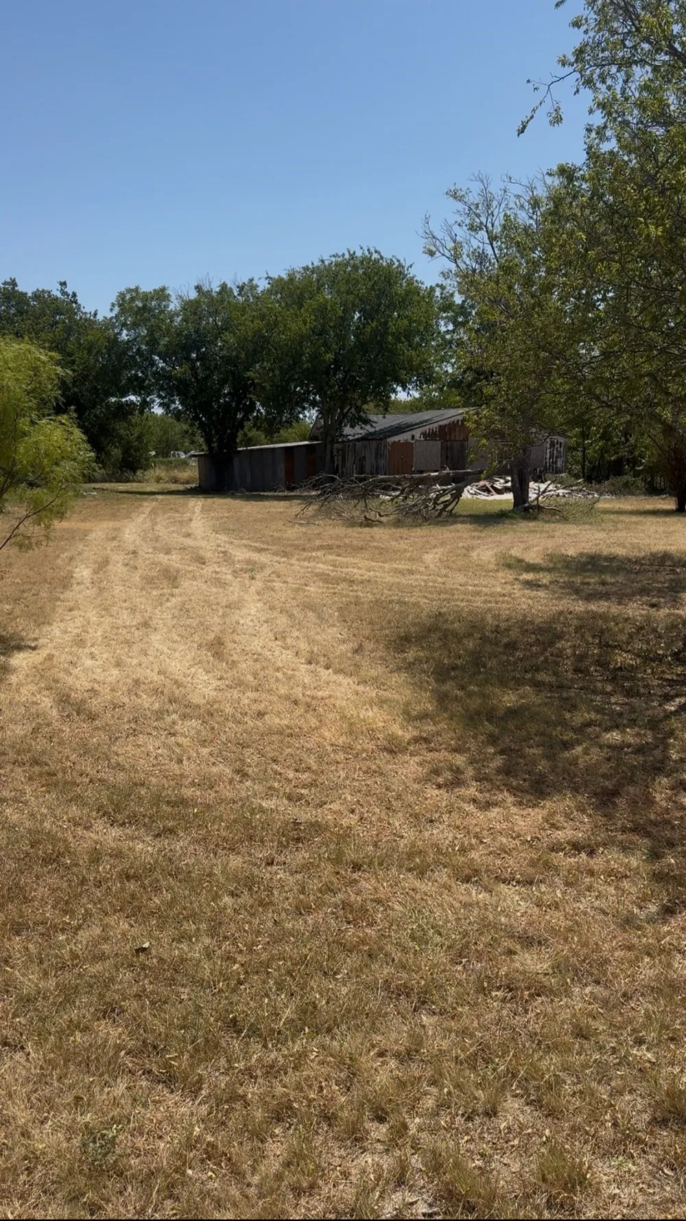 809 Avenue F Olney, TX 76374