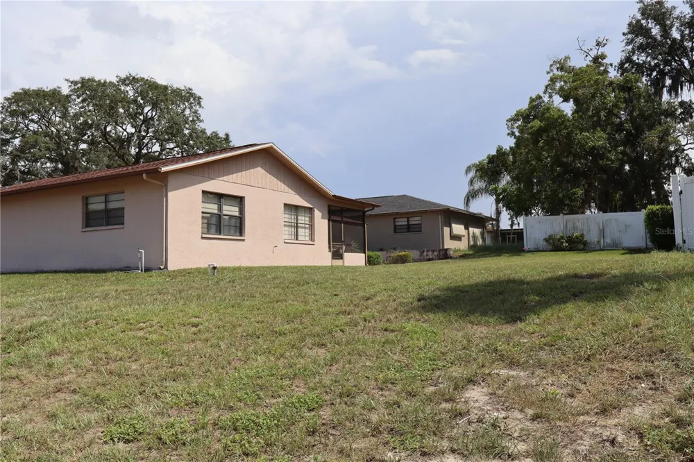 8949 FOREST LAKE DRIVE Port Richey, FL 34668