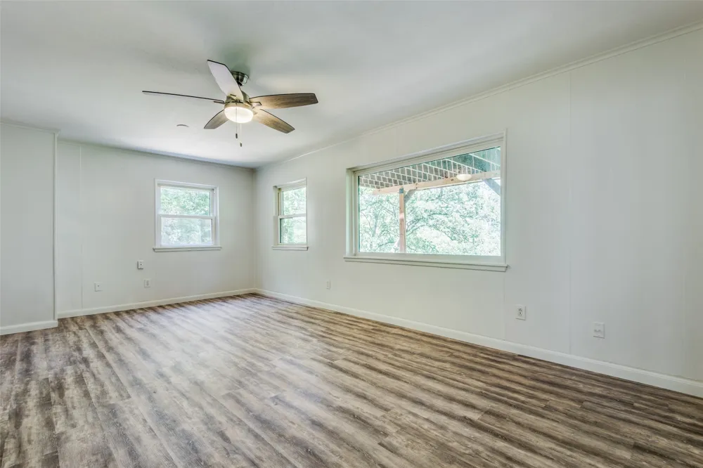 214 Scenic Drive Highland Village, TX 75077