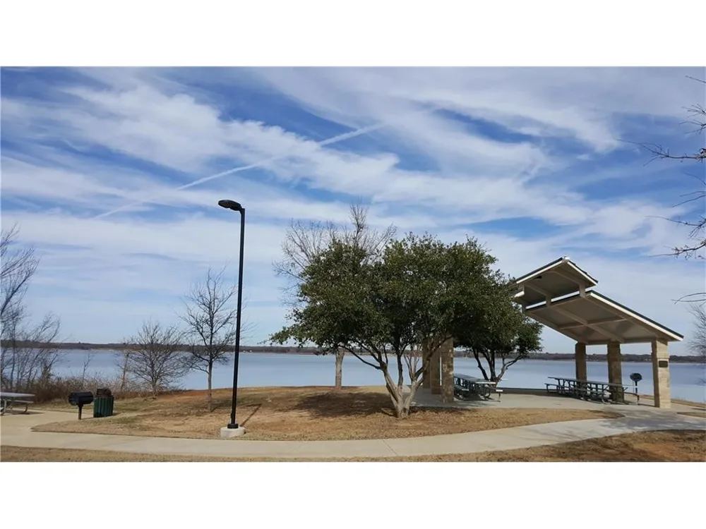 214 Scenic Drive Highland Village, TX 75077