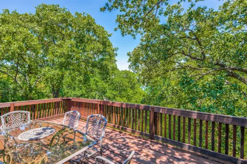 214 Scenic Drive
