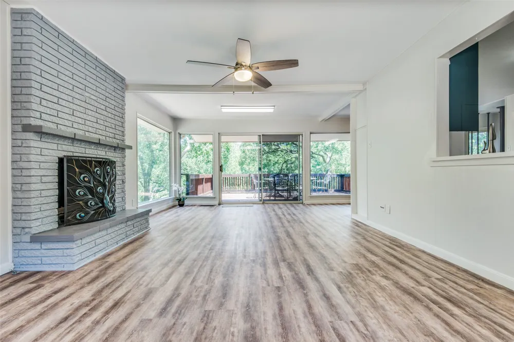214 Scenic Drive Highland Village, TX 75077