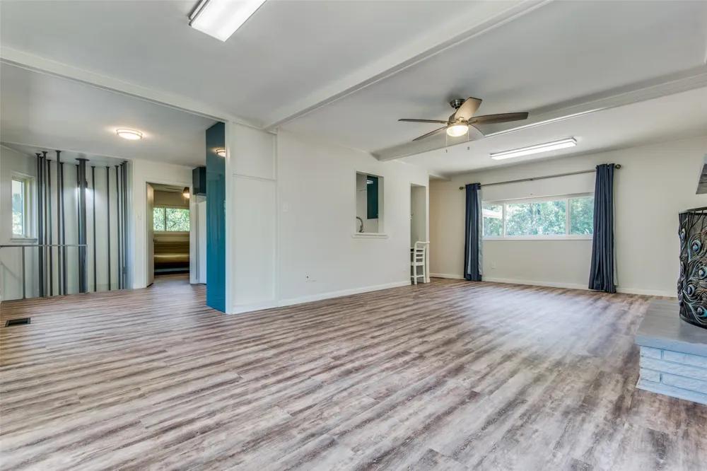 214 Scenic Drive Highland Village, TX 75077