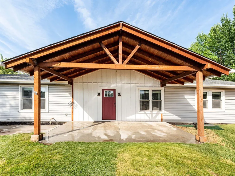 212 A STREET SE Inola, OK 74036