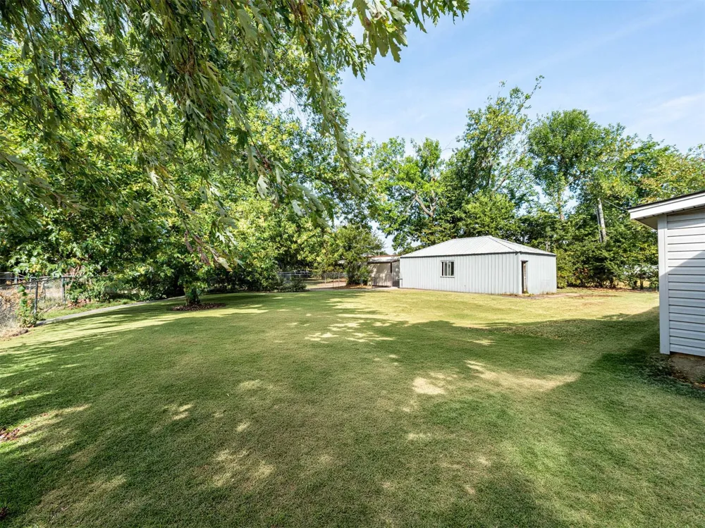 212 A STREET SE Inola, OK 74036
