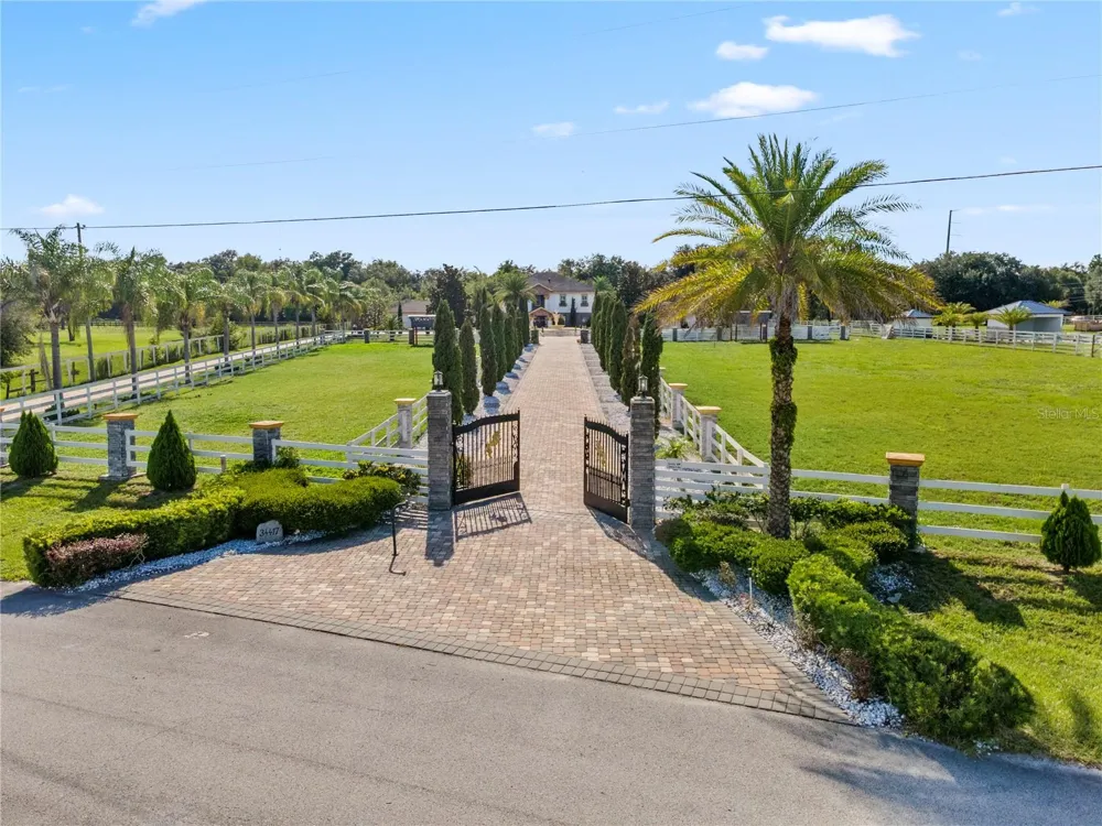 34417 DONNA VISTA PLACE Eustis, FL 32736