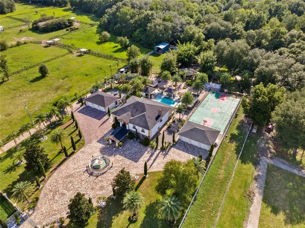 34417 DONNA VISTA PLACE Eustis, FL 32736