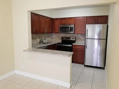 190 NE 40TH STREET #196