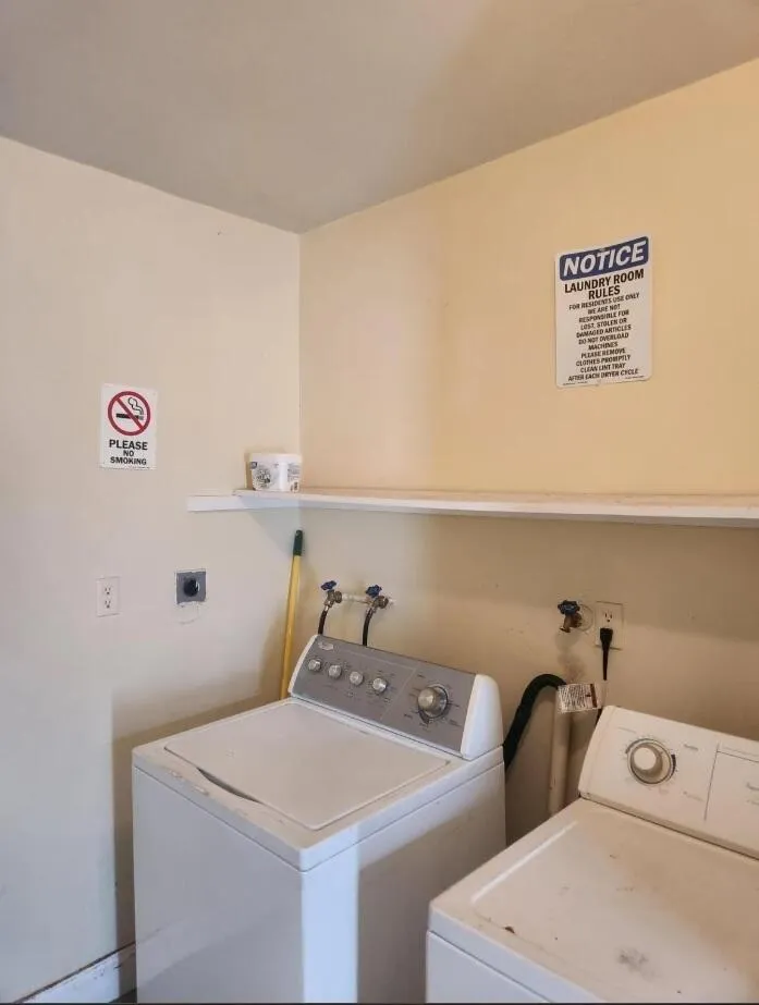 190 NE 40TH STREET #196 Oakland Park, FL 33334