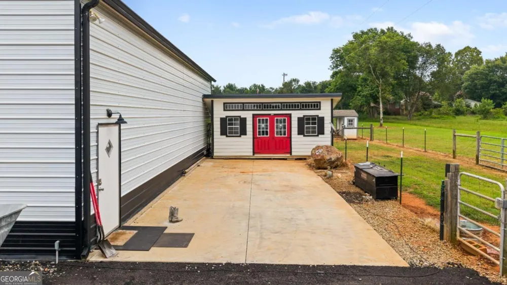 7120 Neese Commerce RD Hull, GA 30646