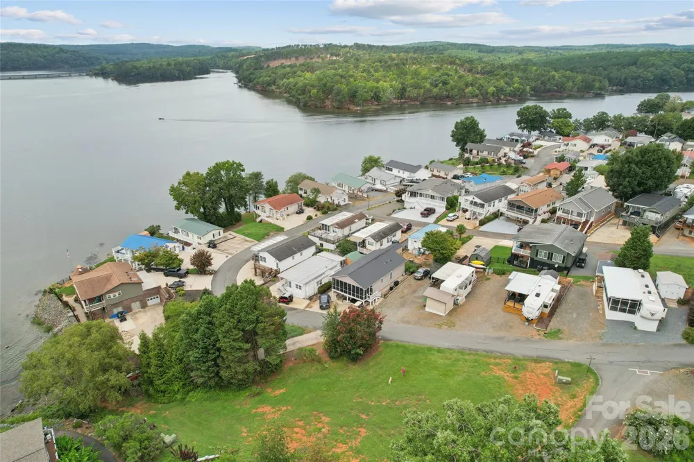 113 Dare Lane New London, NC 28127