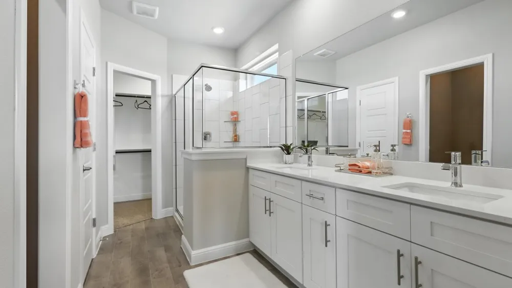 736 SOARING HAWK DRIVE Fort Worth, TX 76008