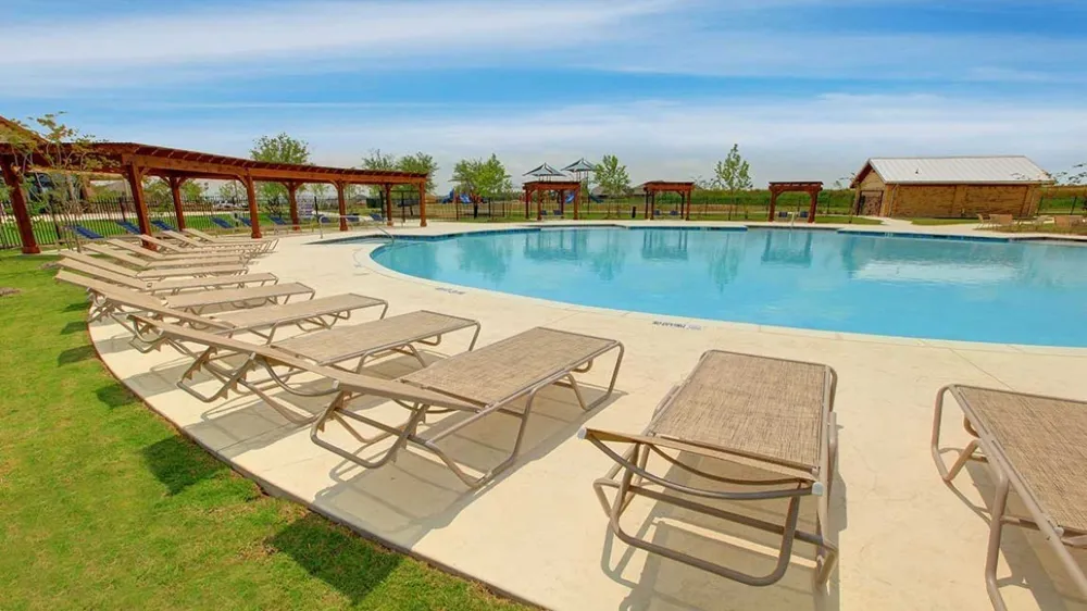 736 SOARING HAWK DRIVE Fort Worth, TX 76008