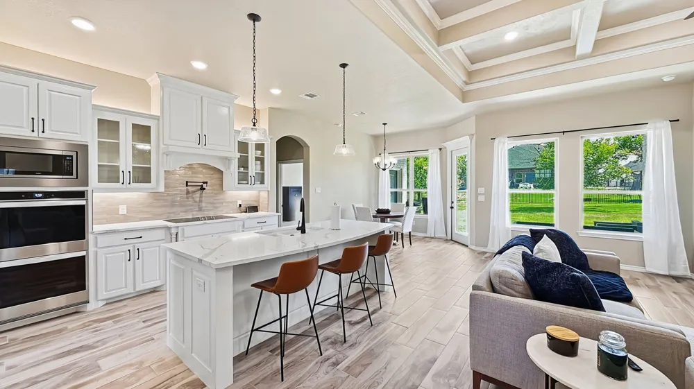 3709 Tremont Lane Granbury, TX 76049