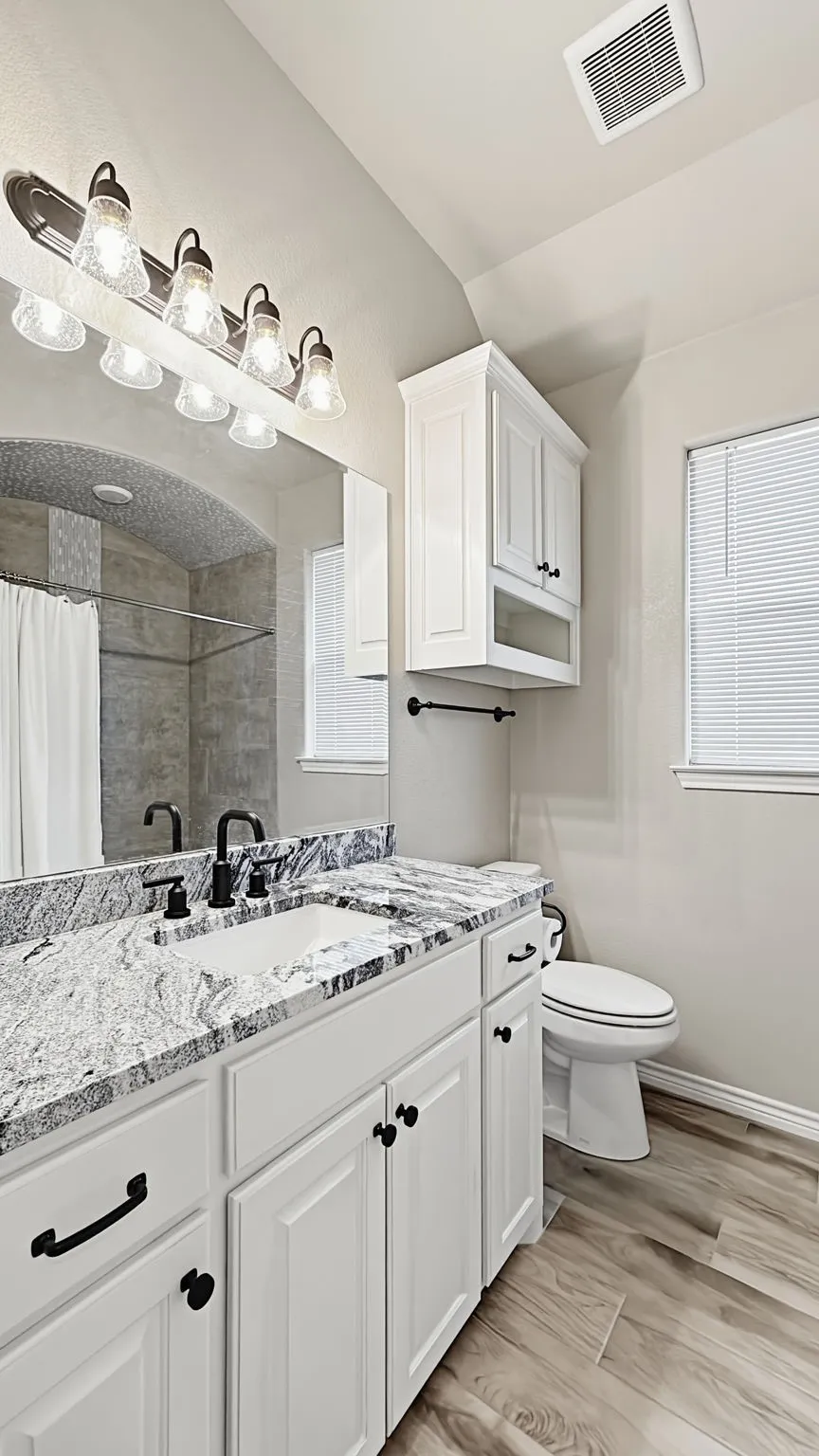 3709 Tremont Lane Granbury, TX 76049