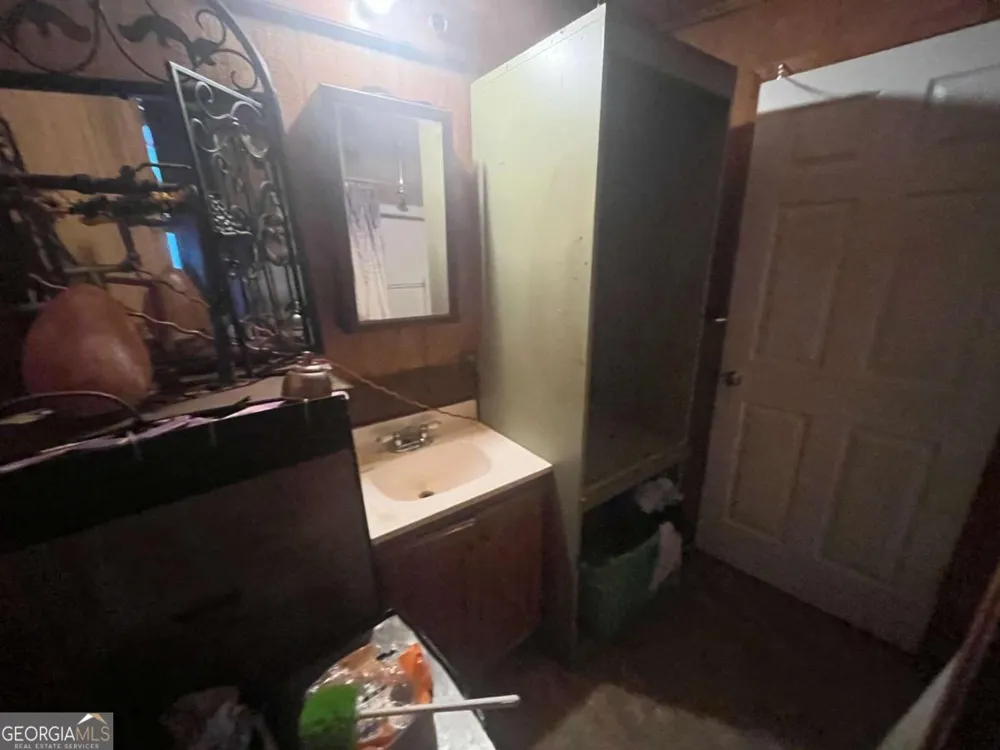 84 Old Tails Creek RD Ellijay, GA 30540