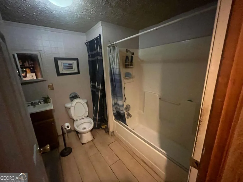 84 Old Tails Creek RD Ellijay, GA 30540