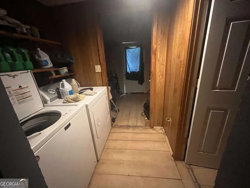 84 Old Tails Creek RD Ellijay, GA 30540