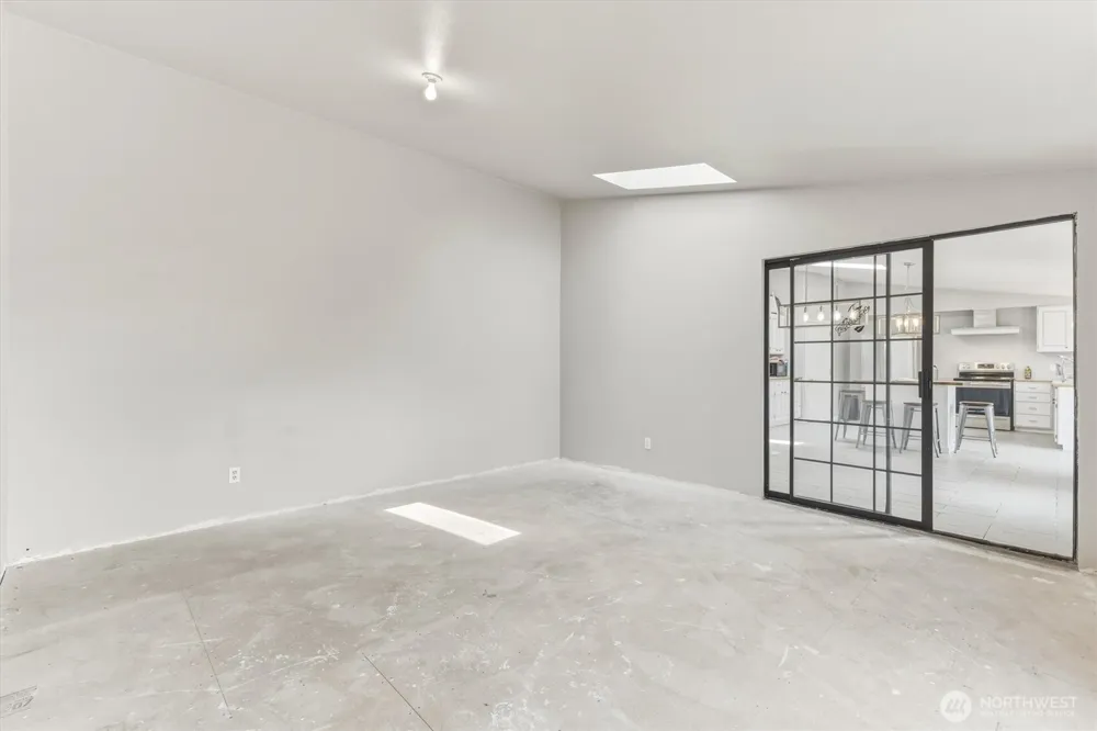 2427 Hickory Avenue Longview, WA 98632
