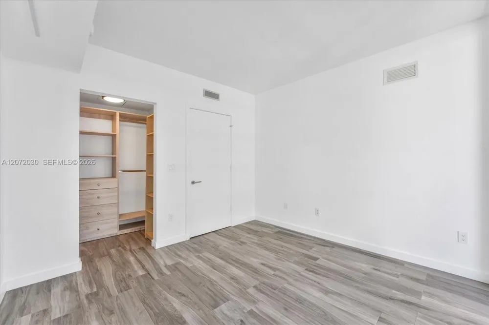 1300 S Miami Ave #4807 Miami, FL 33130