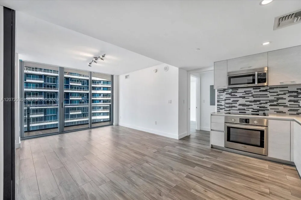 1300 S Miami Ave #4807 Miami, FL 33130