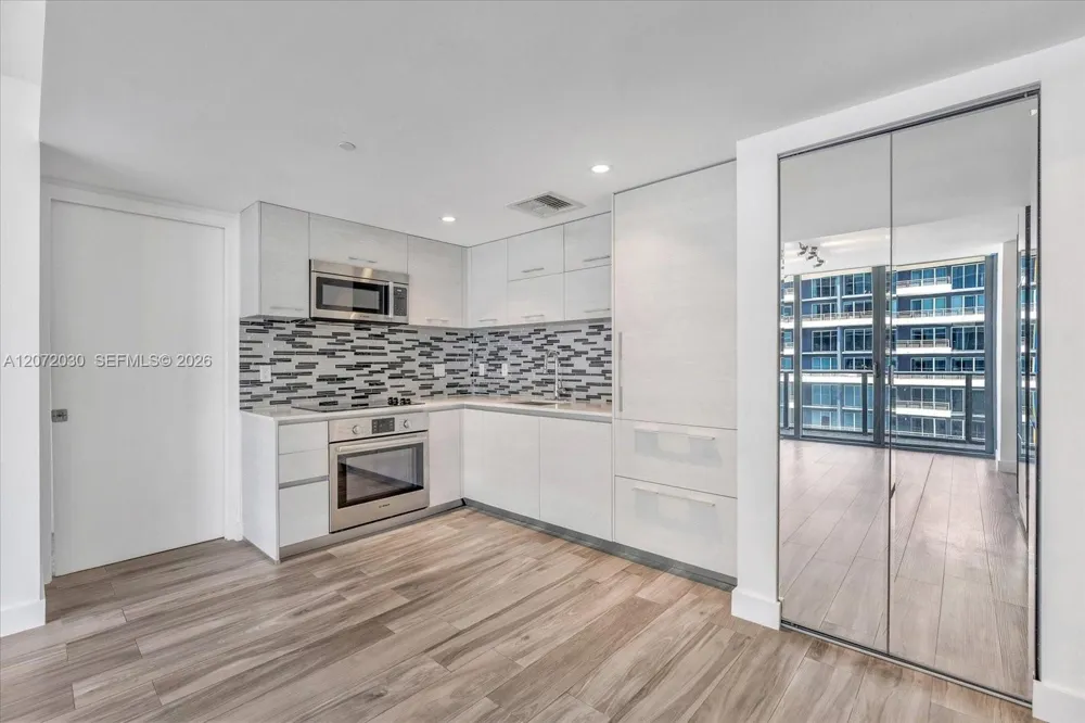 1300 S Miami Ave #4807 Miami, FL 33130