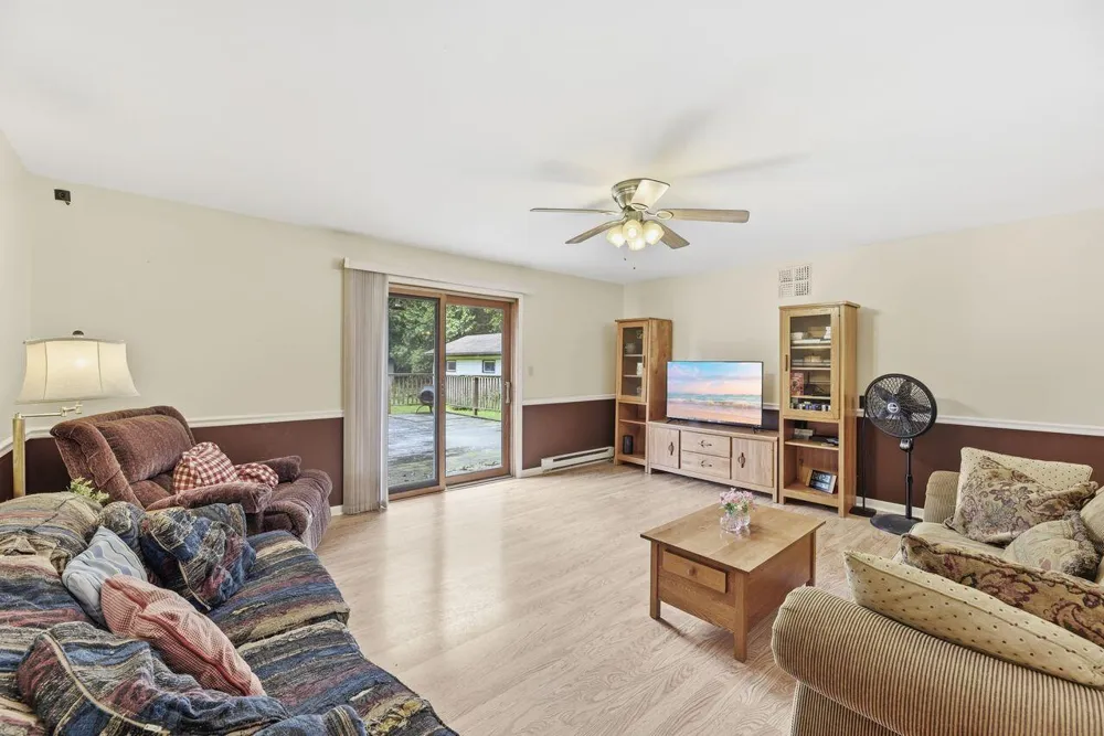 8887 Elm Valley Road Union Pier, MI 49129
