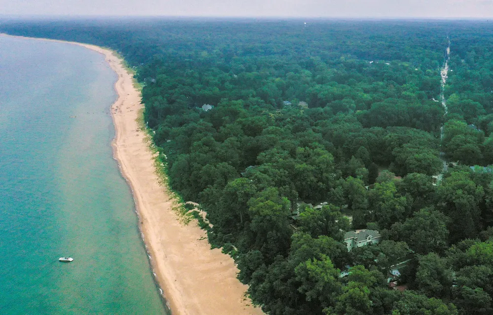 8887 Elm Valley Road Union Pier, MI 49129