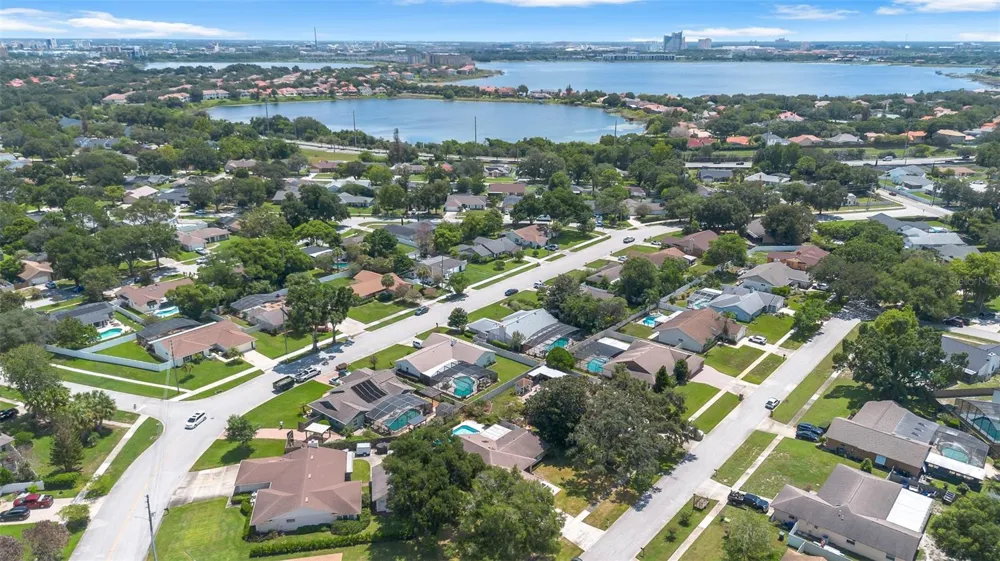 8971 ANGELICA DRIVE Orlando, FL 32836