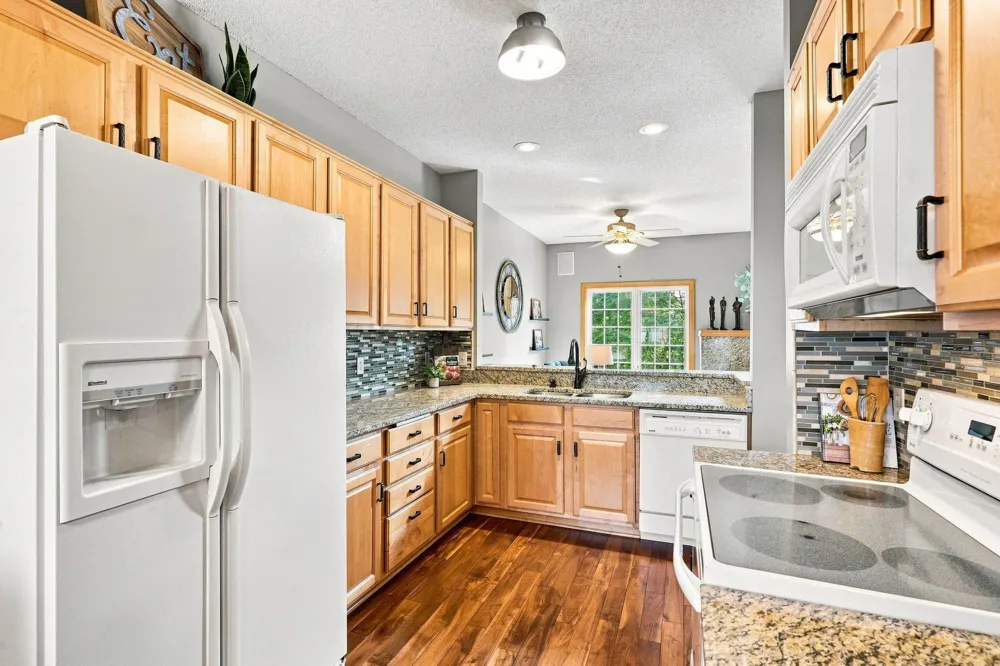 1971 Andrew Court Chanhassen, MN 55317